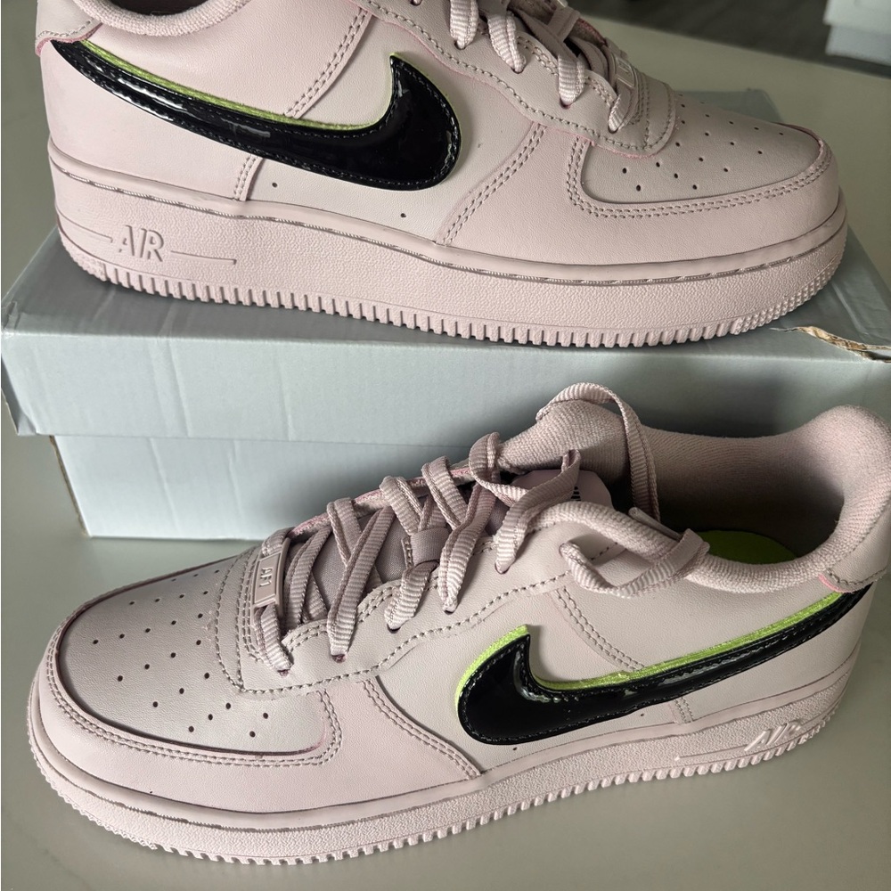 Nike Women’s Athletic Shoes purple with Black Swoosh and Lime Accent